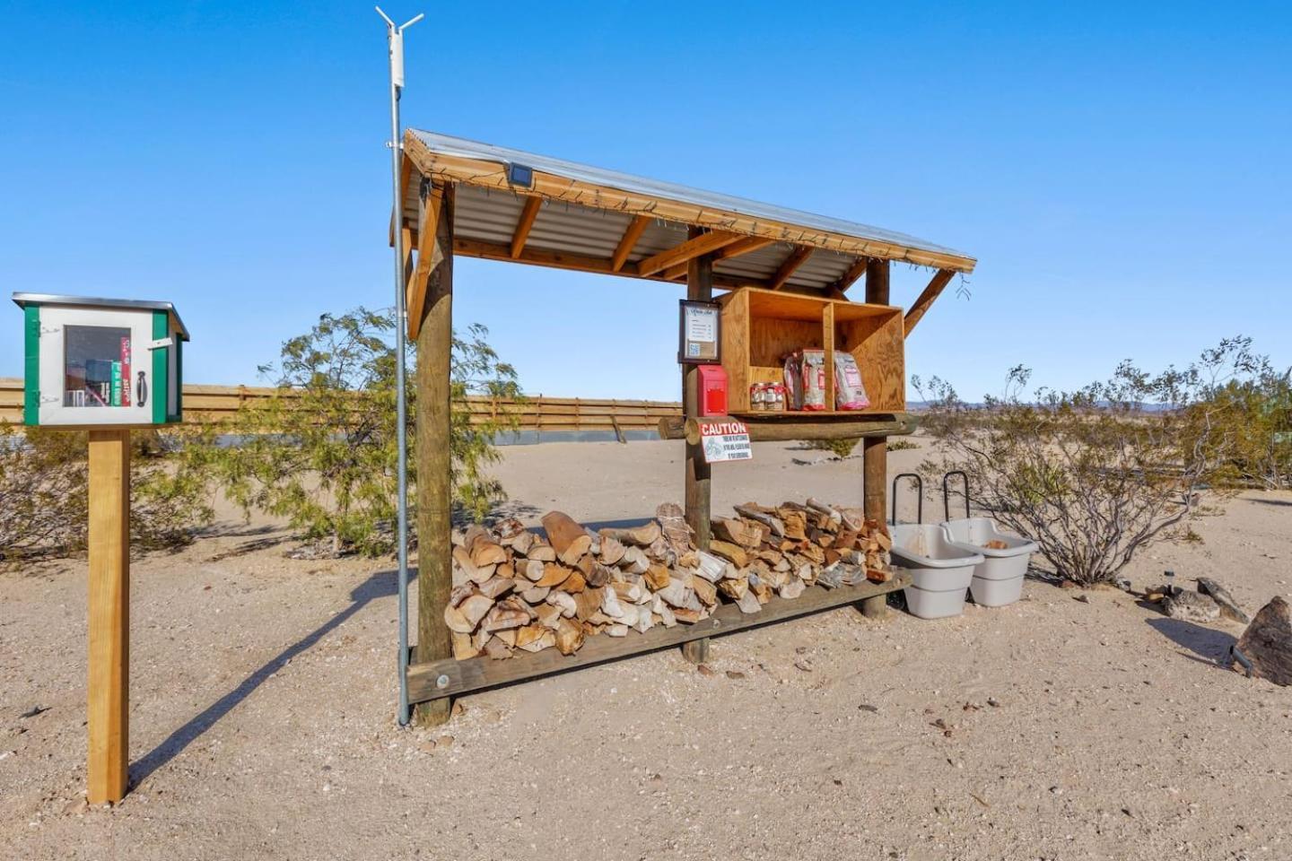 Jt Village Campground - Star Stream Joshua Tree Extérieur photo