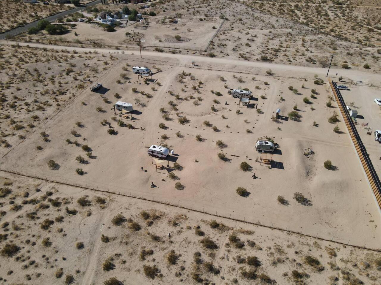 Jt Village Campground - Star Stream Joshua Tree Extérieur photo